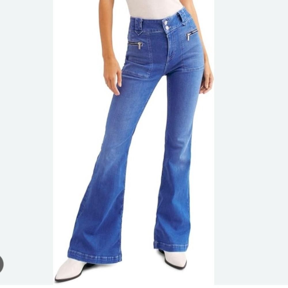 NWT Free people We the free flare jeans
